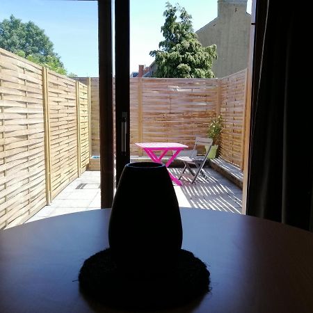 Studio 2 Pers Tourisme Et Business Namur Ngoại thất bức ảnh