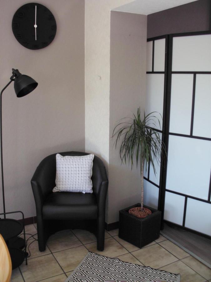 Studio 2 Pers Tourisme Et Business Namur Ngoại thất bức ảnh